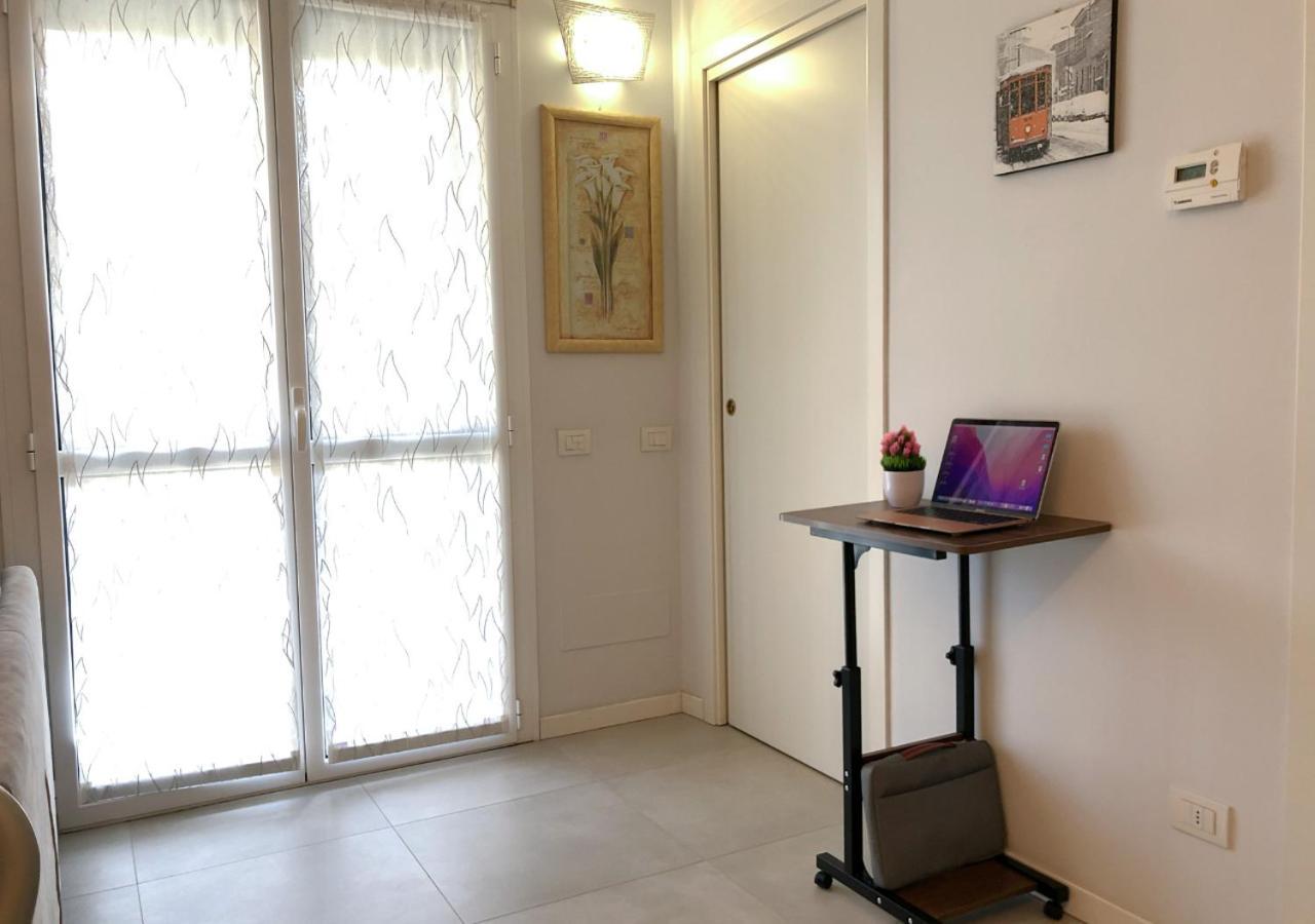 Confortevole Bilocale A Pochi Minuti Dal Centro Apartment Milano Ngoại thất bức ảnh
